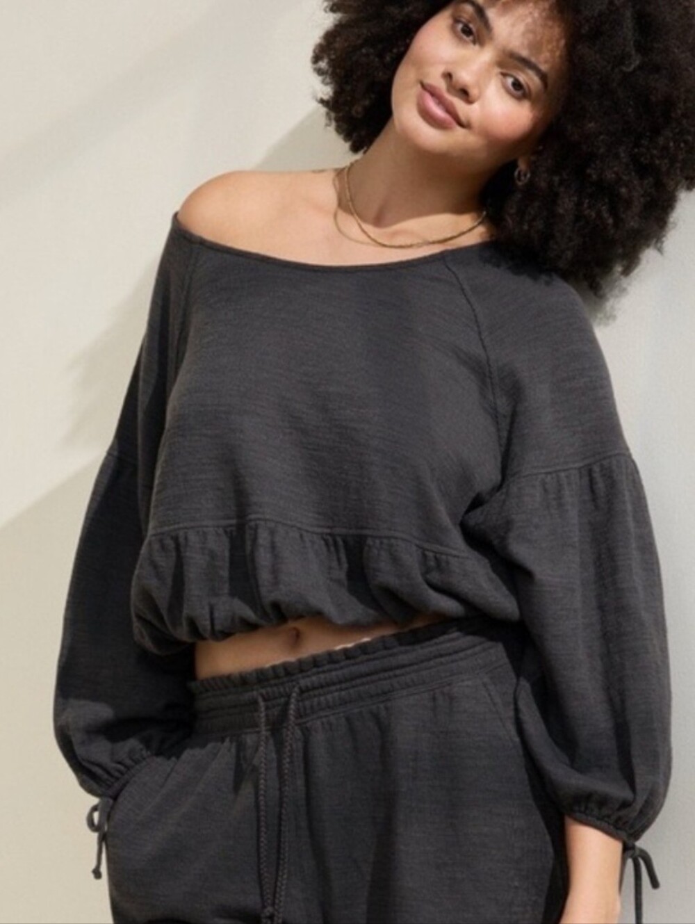 Aerie Endless Summer Cropped Sweatshirt